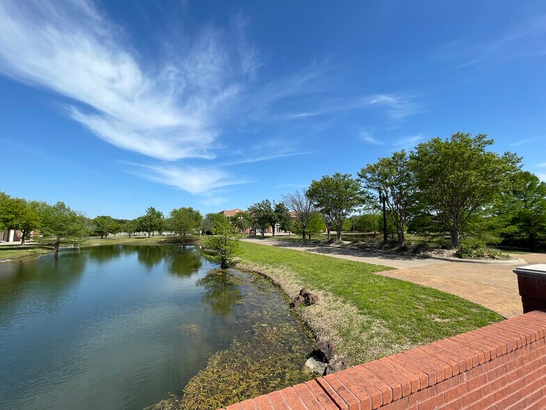 11351 Hilltop Rd, Argyle, TX à vendre - Photo de l’immeuble – Image 3 sur 23