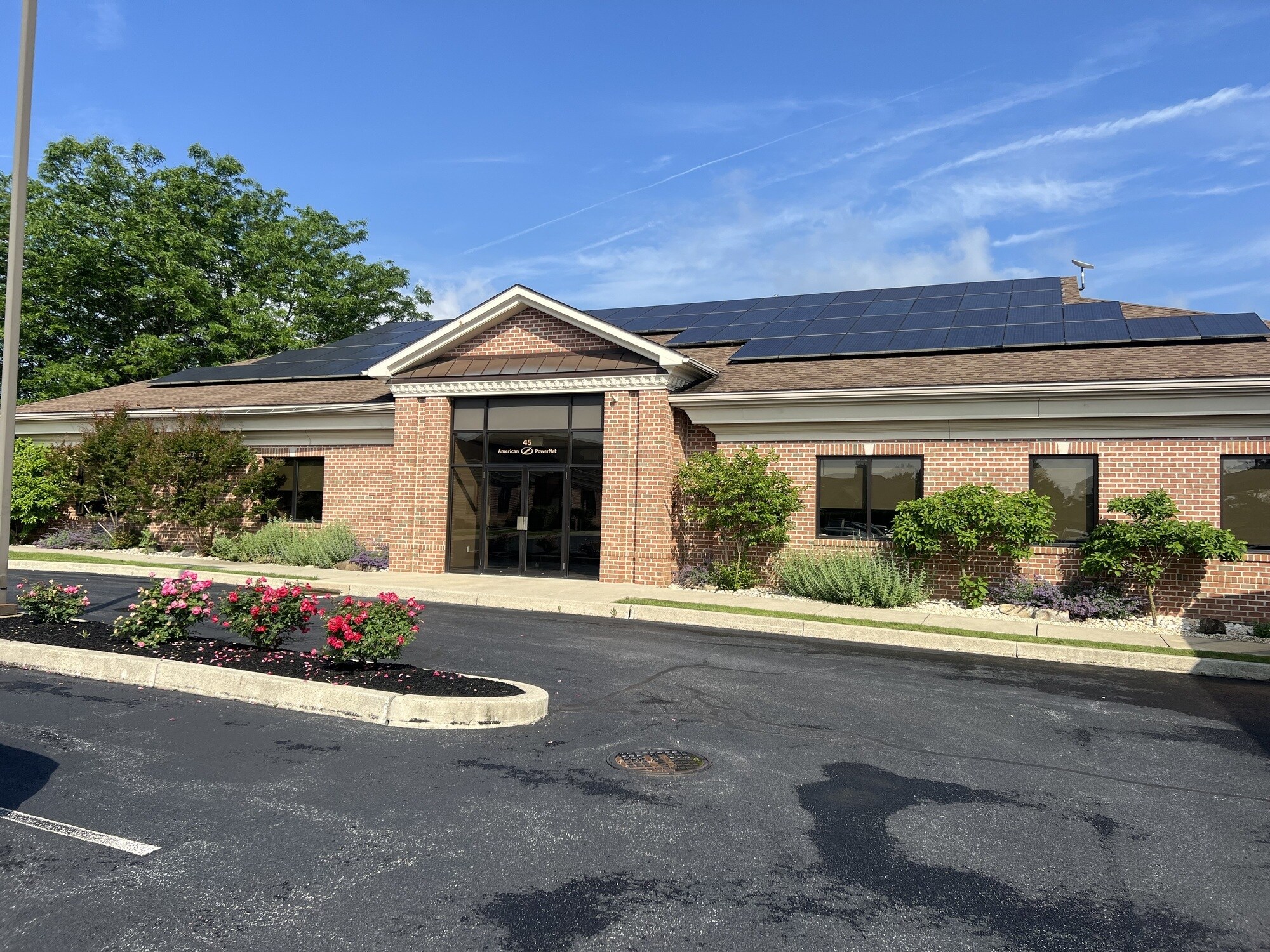 45 Commerce Dr, Wyomissing, PA à louer Photo de l’immeuble– Image 1 sur 21