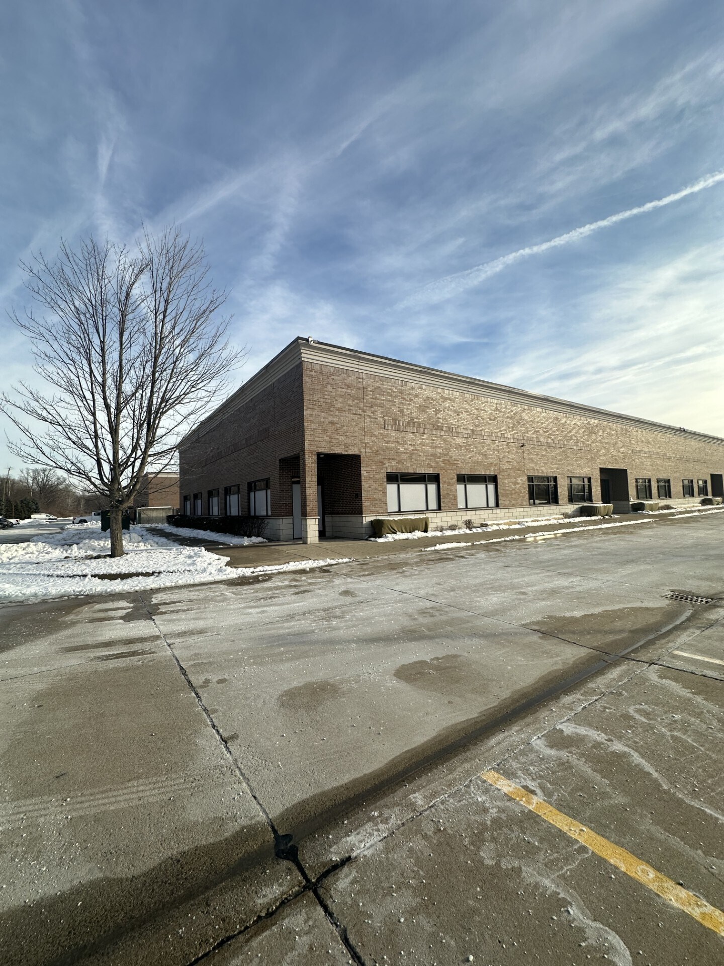 16001-16041 Leone Dr, Macomb, MI à louer Photo intérieure– Image 1 sur 6