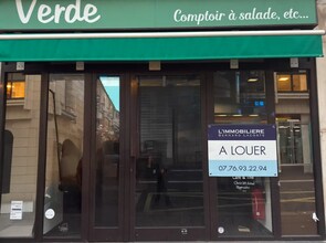 Rue Victor Hugo, Levallois-Perret à louer Photo de l’immeuble– Image 1 sur 7