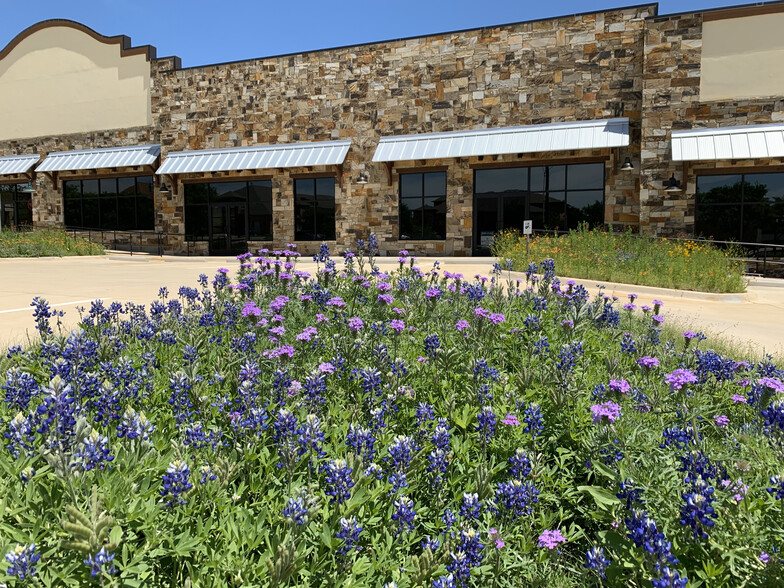 3370 Long Prairie Rd, Flower Mound, TX à louer - Photo de l’immeuble – Image 3 sur 15