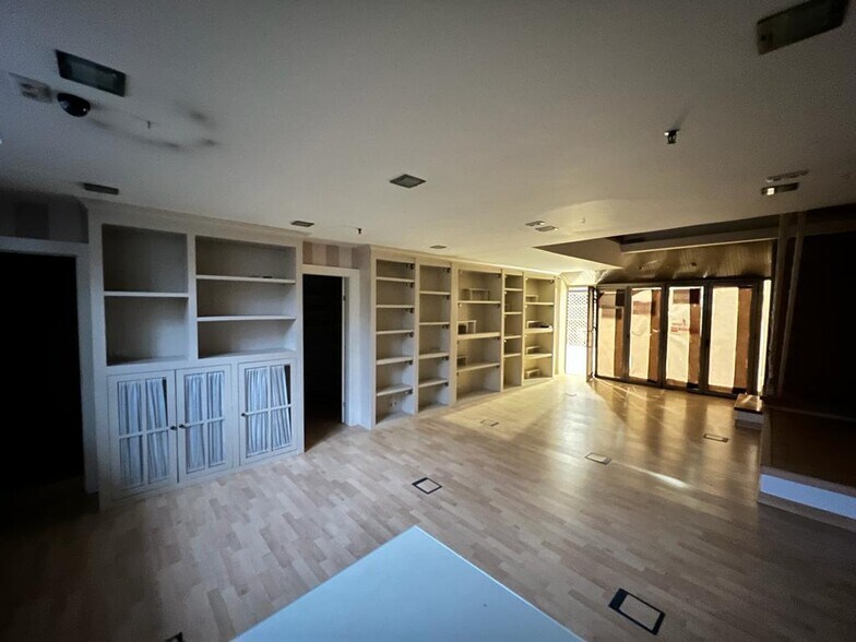 Local commercial dans Poio à vendre - Photo de l’immeuble – Image 3 sur 21