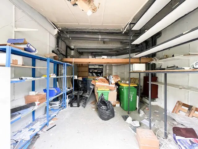 Local commercial dans Paris à louer - Photo de l’immeuble – Image 3 sur 5