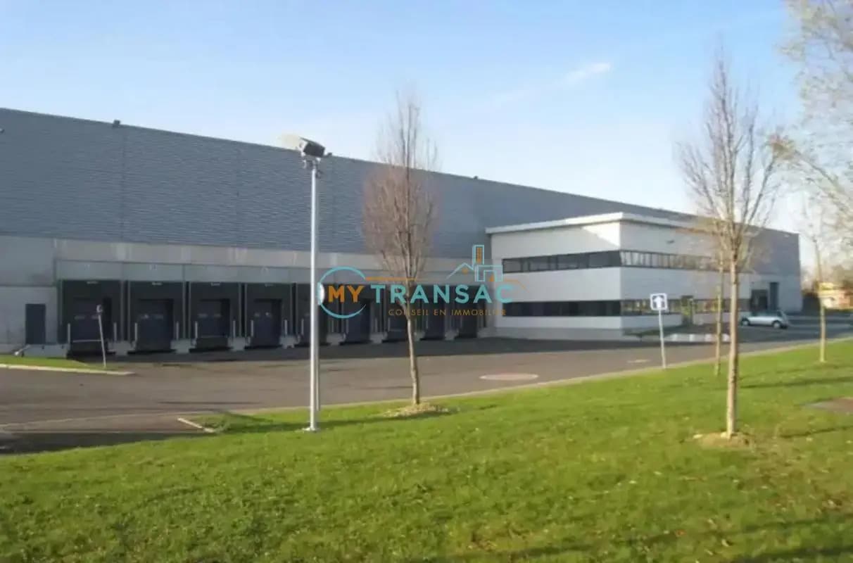 Industriel/Logistique dans Bonneuil-sur-Marne à louer Photo de l’immeuble– Image 1 sur 16