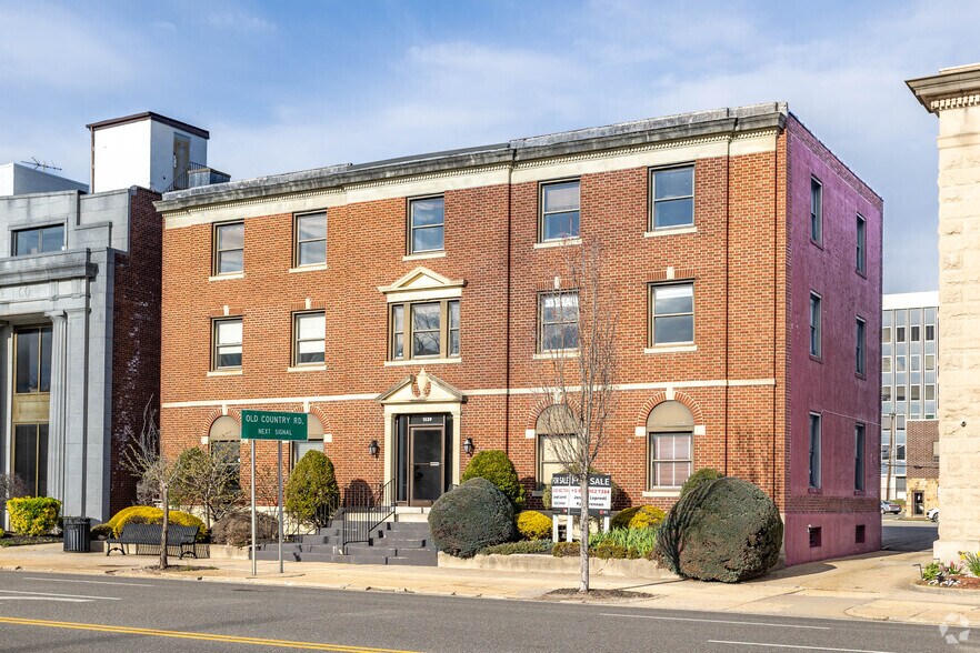 1539 Franklin Ave, Mineola, NY à louer - Photo principale – Image 3 sur 20