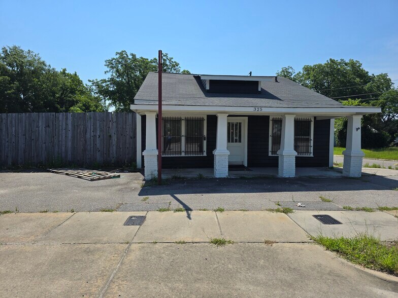 325 Winslow St, Fayetteville, NC à louer - Photo de l’immeuble – Image 1 sur 11
