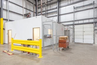 175 New Commerce Blvd, Hanover Township, PA à louer Photo intérieure– Image 1 sur 8