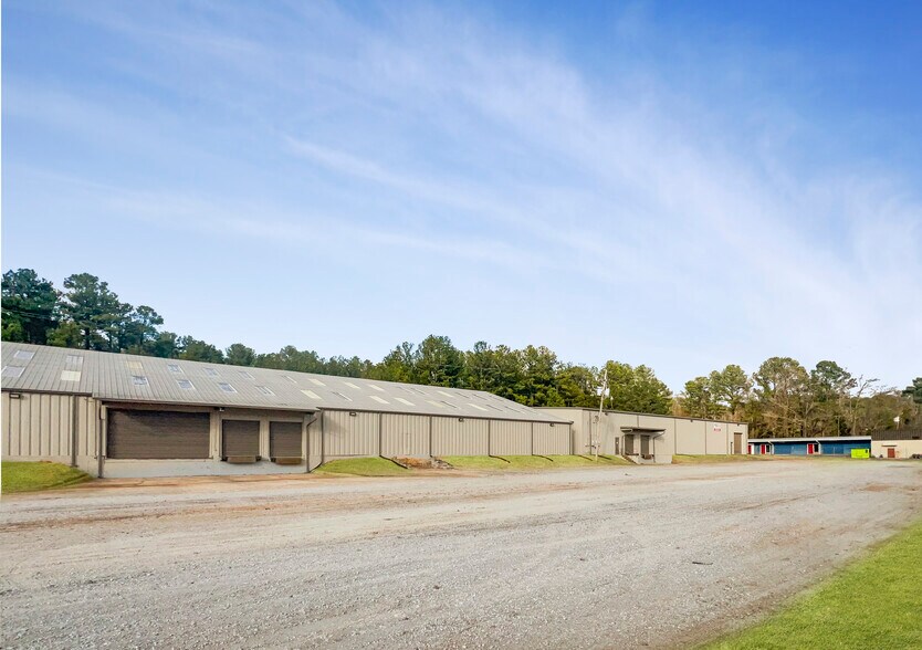 3160 Mcfarland Blvd, Northport, AL à louer - Photo de l’immeuble – Image 3 sur 24