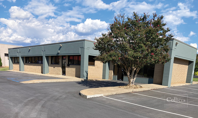 120 E West Pky, Anderson, SC à louer - Photo de l’immeuble – Image 1 sur 4