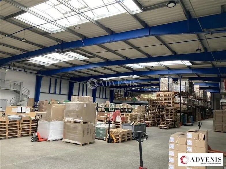 Local d’activités dans Bruges à louer - Photo intérieure – Image 2 sur 9