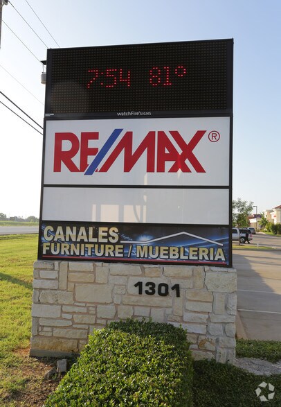 1301 Highway 287 N, Mansfield, TX à louer - Photo de l’immeuble – Image 3 sur 3