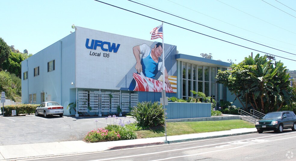 2001 Camino Del Rio S, San Diego, CA à vendre - Photo principale – Image 1 sur 2