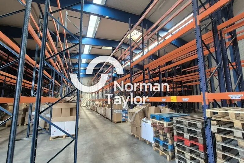 Local d’activités dans Perpignan à louer Photo intérieure– Image 1 sur 5