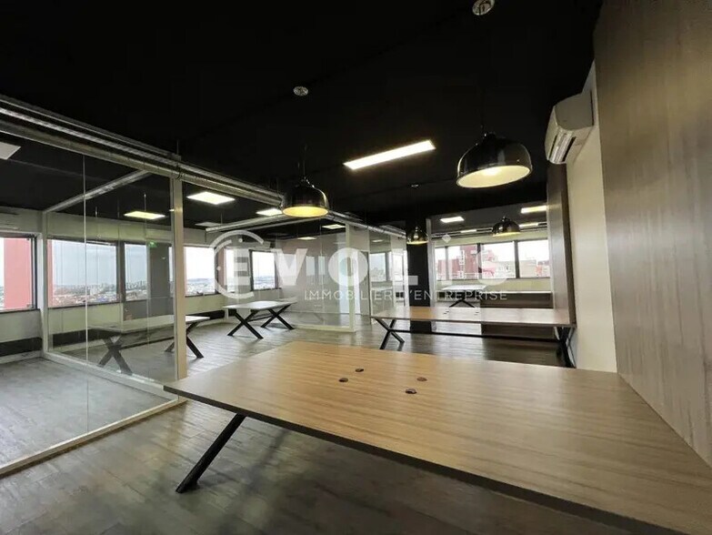 Bureau dans Maisons-Alfort à vendre - Photo intérieure – Image 2 sur 6