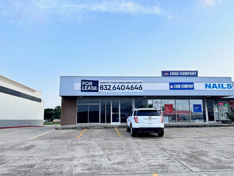 3305 Palmer Hwy, Texas City, TX à louer - Photo de l’immeuble – Image 1 sur 4