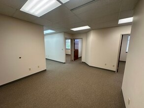 101 W Ironwood Dr, Coeur d'Alene, ID à louer Photo intérieure– Image 1 sur 6