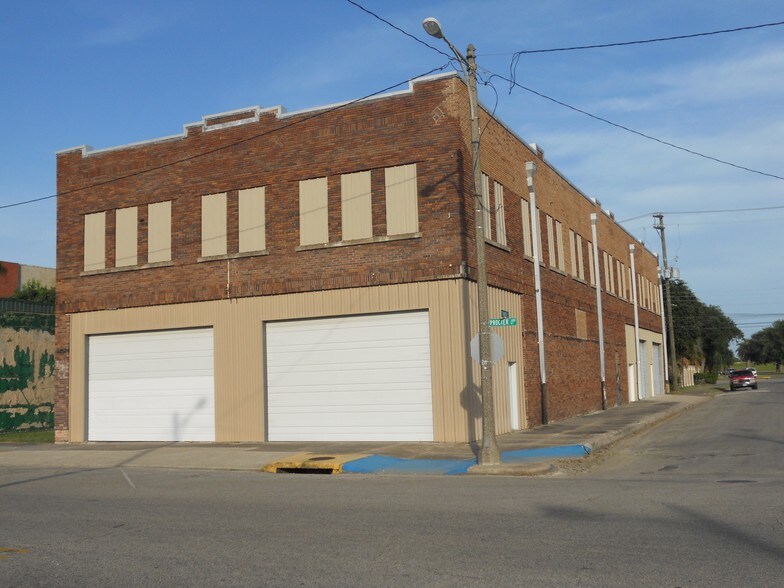 400 Procter St, Port Arthur, TX à louer - Photo principale – Image 1 sur 13