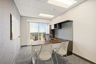 755 W Big Beaver Rd, Troy, MI à louer Photo intérieure– Image 1 sur 1