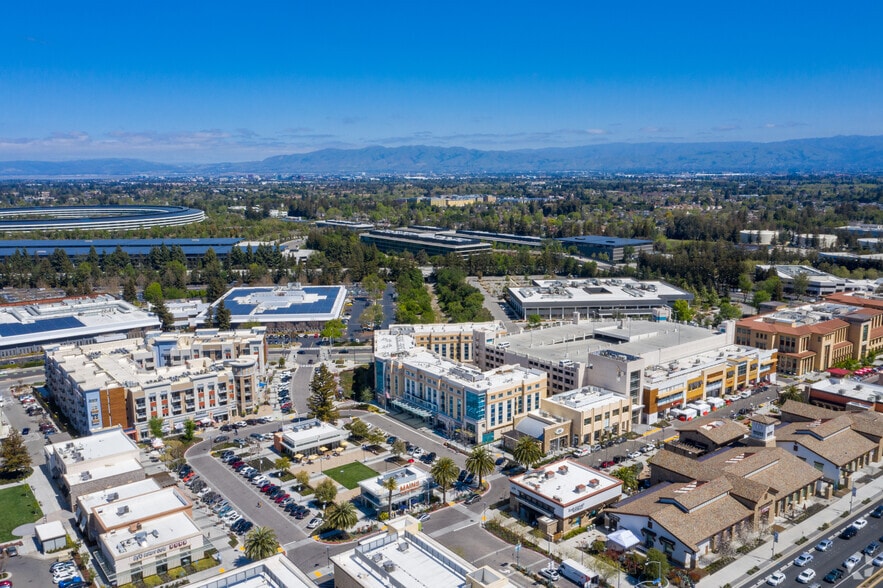 19429 Stevens Creek Blvd, Cupertino, CA à louer - Aérien – Image 2 sur 5