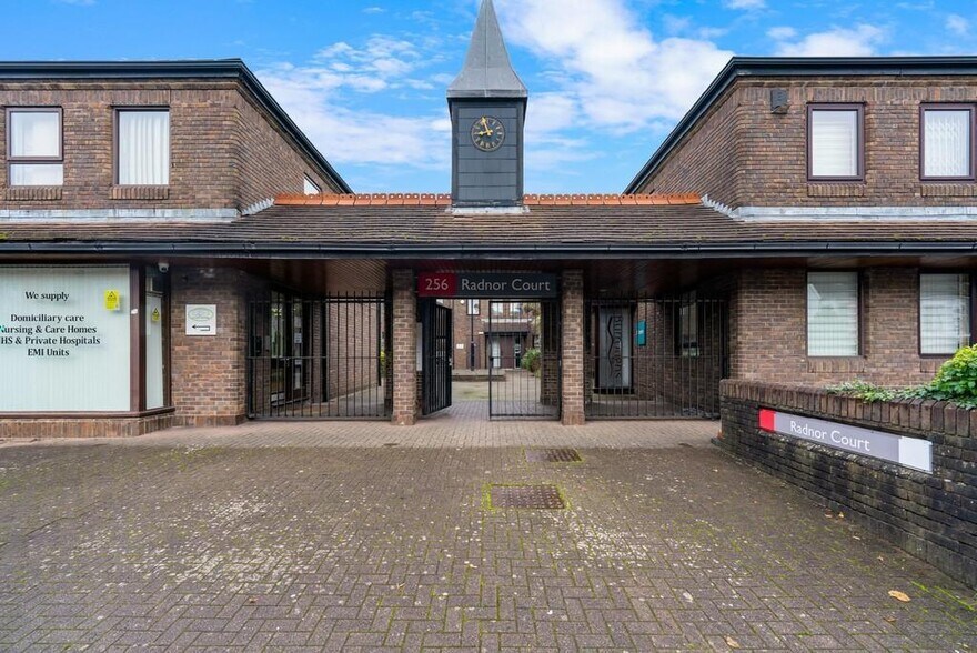 256 Cowbridge Rd E, Cardiff à vendre - Photo de l’immeuble – Image 2 sur 27