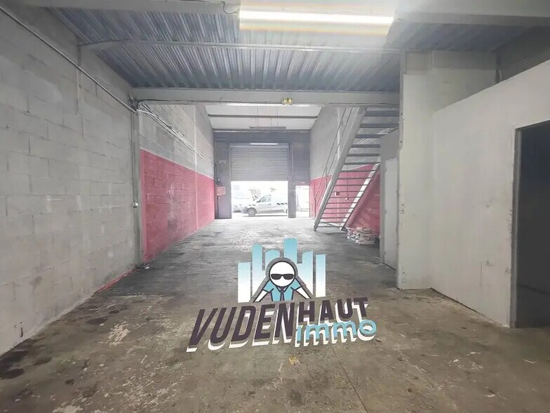 Local d'activités dans Villeneuve-Tolosane à vendre - Photo de l’immeuble – Image 2 sur 9