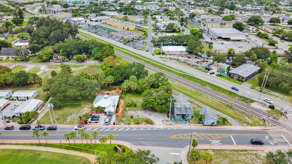 312 M.L.K. Jr blvd, Stuart, FL à vendre - Aérien – Image 3 sur 12