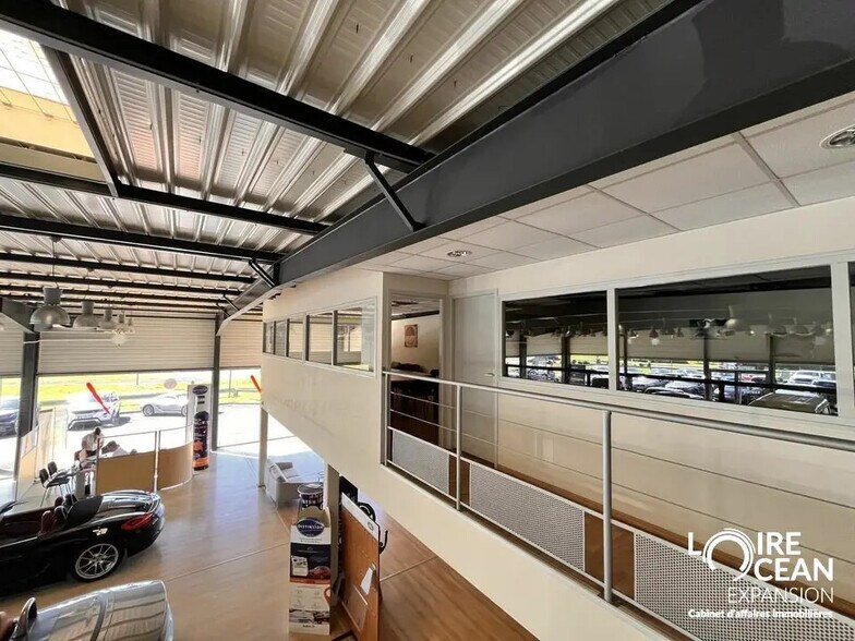 Local commercial dans Cholet à louer - Photo de l’immeuble – Image 3 sur 15