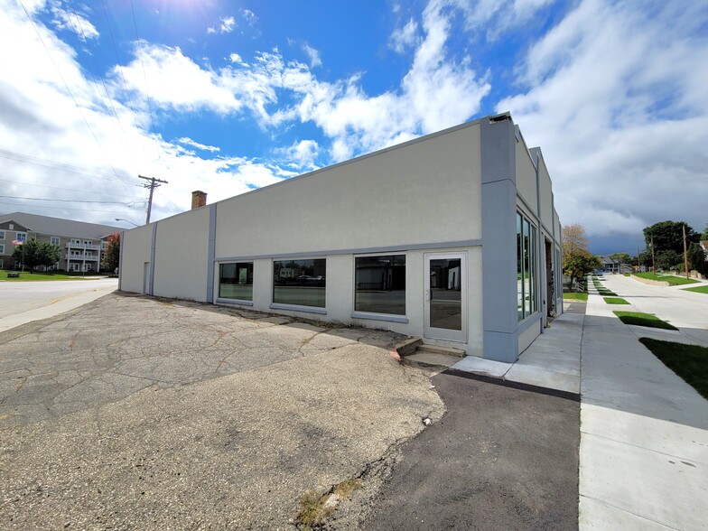 101 Haskell St, Beaver Dam, WI à vendre - Photo de l’immeuble – Image 2 sur 10