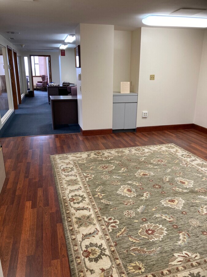 37 Franklin St, Buffalo, NY 14202 - Lot 700 -  - Photo intérieure - Image 2 of 9