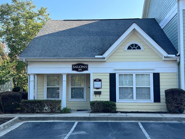 500 W Lanier Ave, Fayetteville, GA à vendre - Photo de l’immeuble – Image 1 sur 1
