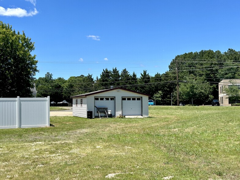 21488 Great Mills Rd, Lexington Park, MD à louer - Photo principale – Image 1 sur 6