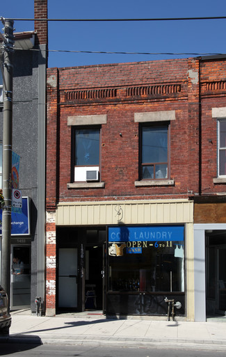 Plus de détails pour 1456 Dundas St W, Toronto, ON - Local commercial à vendre