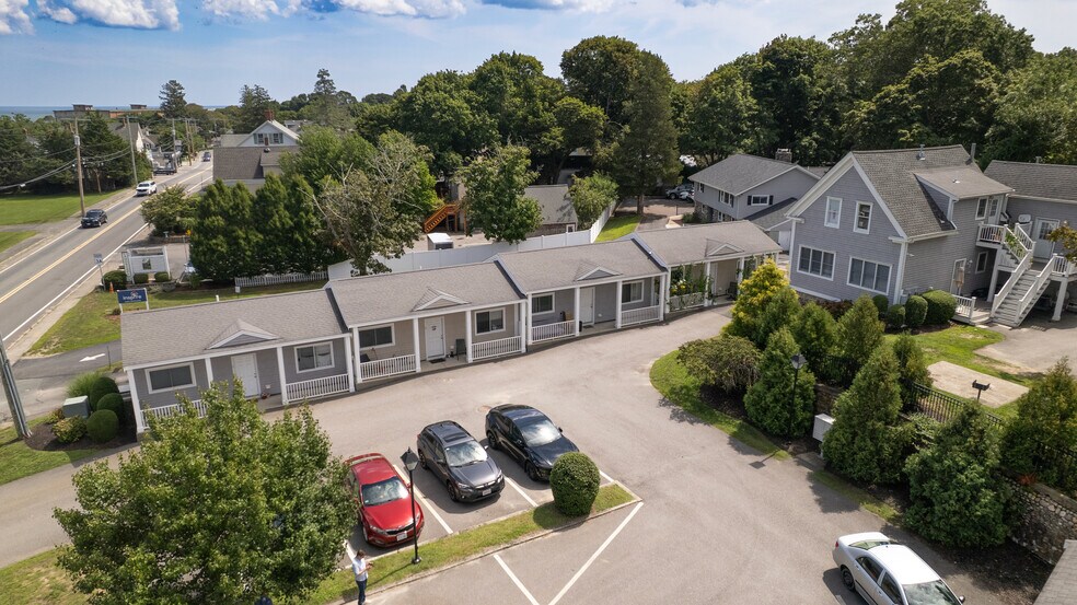 26 Main St, Kingston, MA à vendre - Photo de l’immeuble – Image 2 sur 15