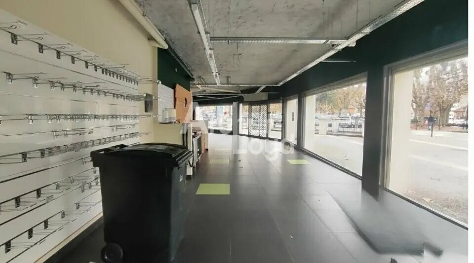 Local commercial dans Aix-les-Bains à louer - Photo intérieure – Image 2 sur 4