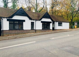Plus de détails pour 7-9 Station Appr, Tadworth - Local commercial à louer