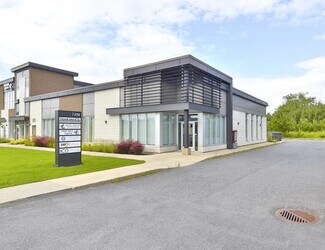 Plus de détails pour 7170-7200 Blvd Grande-Allée, Longueuil, QC - Bureau à louer