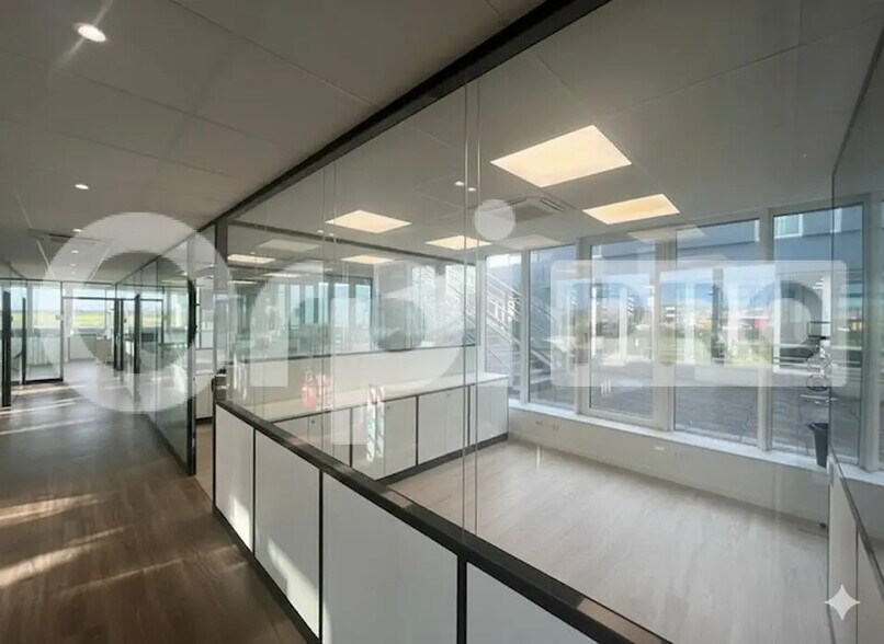 Bureau dans Puilboreau à vendre - Photo intérieure – Image 2 sur 2