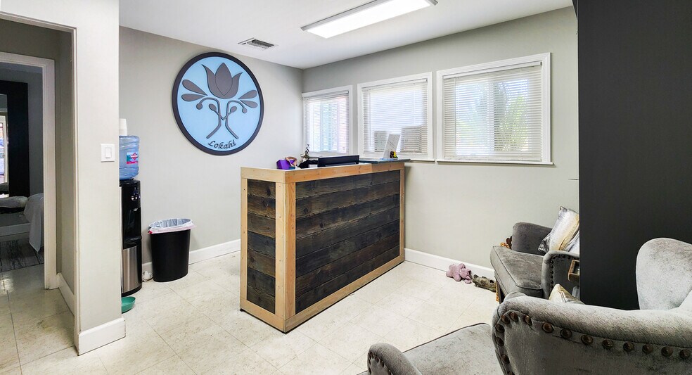 18821 Delaware St, Huntington Beach, CA à louer - Photo intérieure – Image 3 sur 9