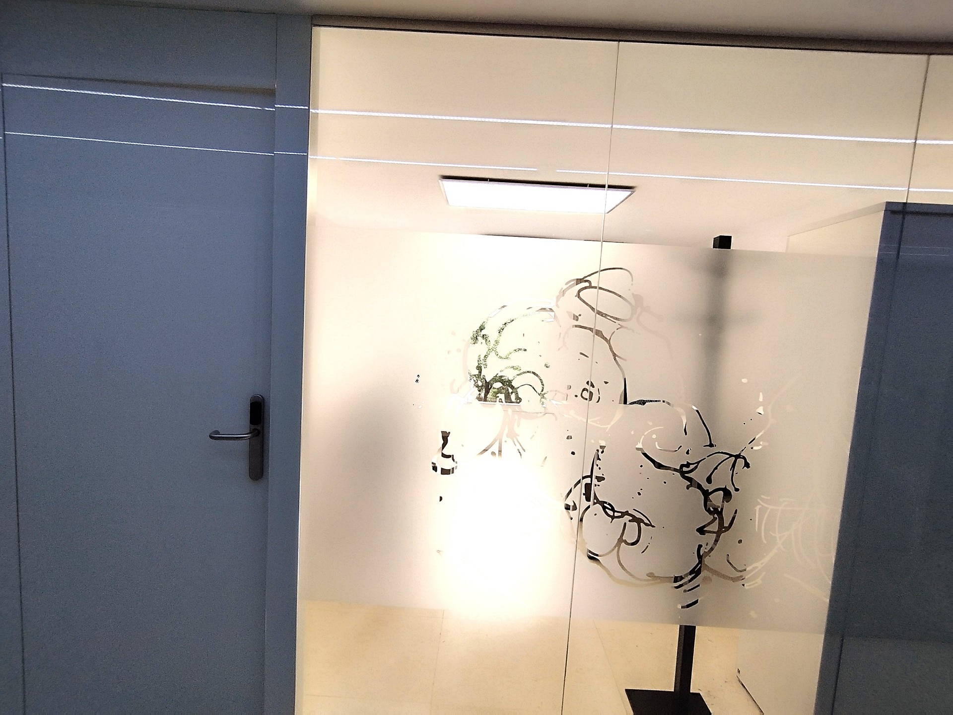 Calle de Edgar Neville, 6-8, Madrid, Madrid à louer Photo intérieure– Image 1 sur 6