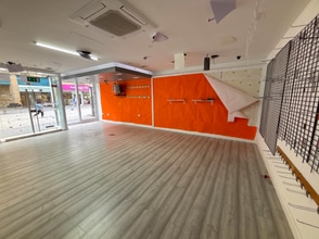 129-133 High St, Perth à louer Photo intérieure– Image 1 sur 2