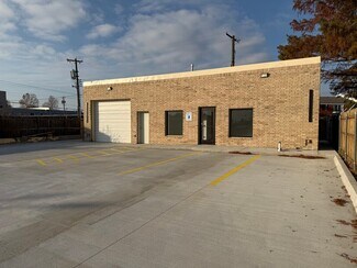 Plus de détails pour 4417 NW 39th St, Oklahoma City, OK - Local commercial à vendre