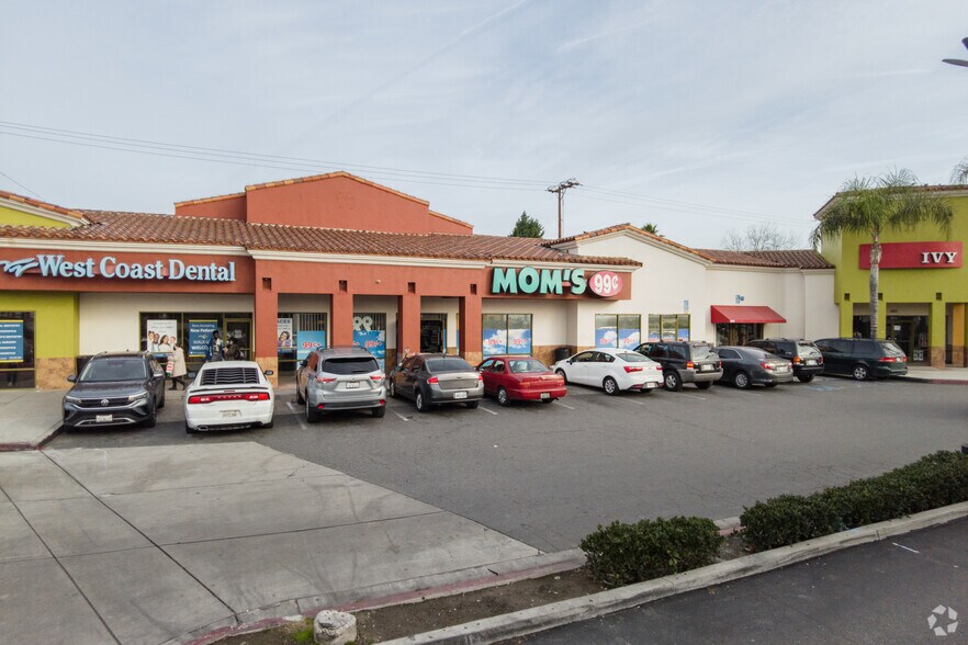 1301-1439 E Gage Ave, Los Angeles, CA à louer - Photo de l’immeuble – Image 2 sur 4
