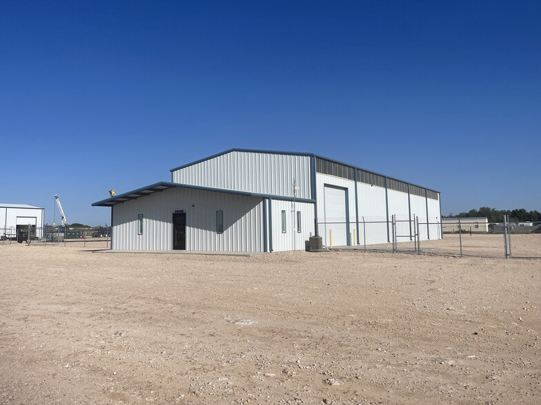 5808B S FM 1788, Midland, TX à louer - Photo principale – Image 1 sur 12
