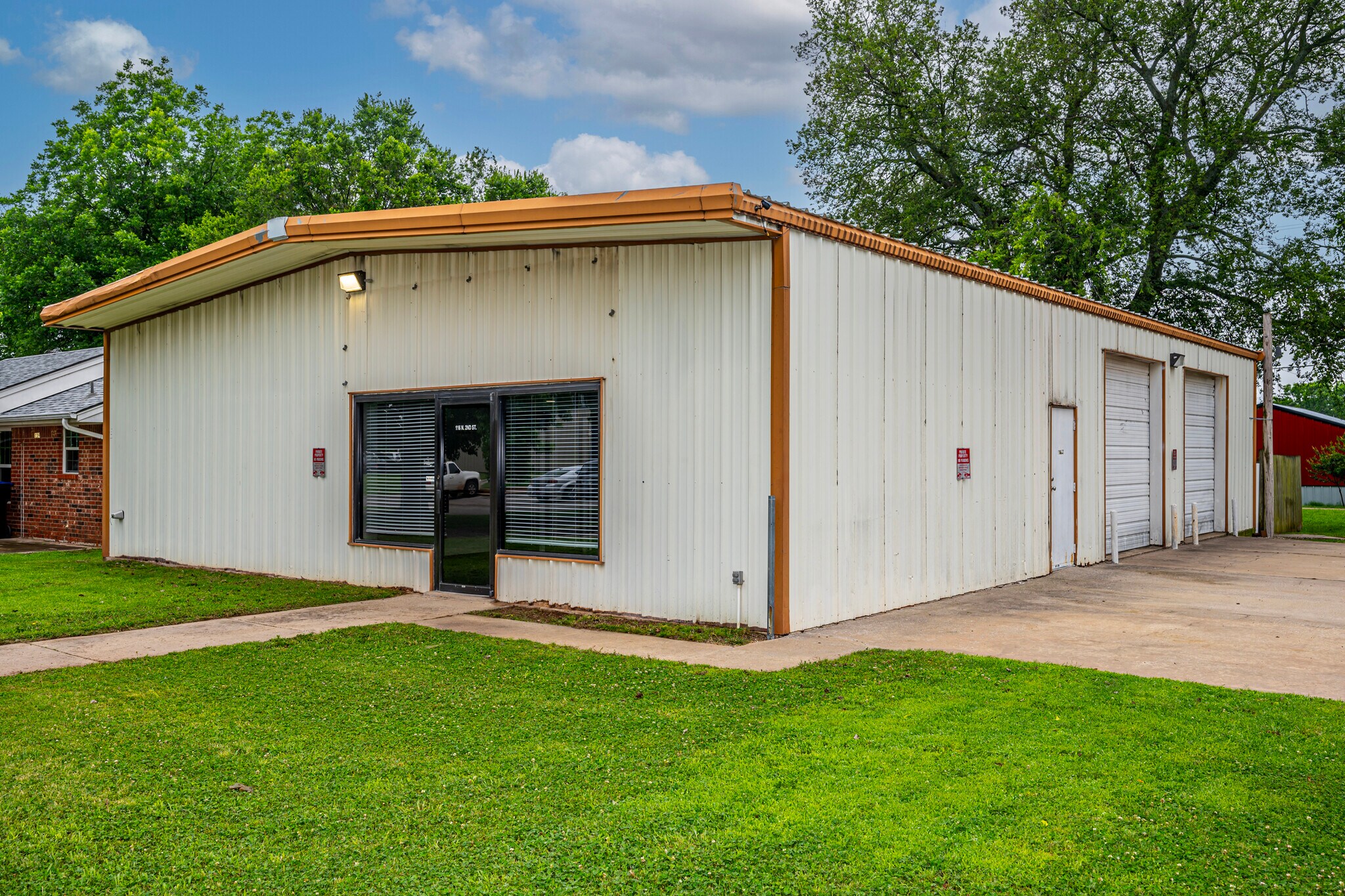 116 N 2nd St, Noble, OK à vendre Photo de l’immeuble– Image 1 sur 24
