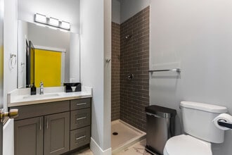 1607 Dexter Ave N, Seattle, WA à louer Photo intérieure– Image 1 sur 4