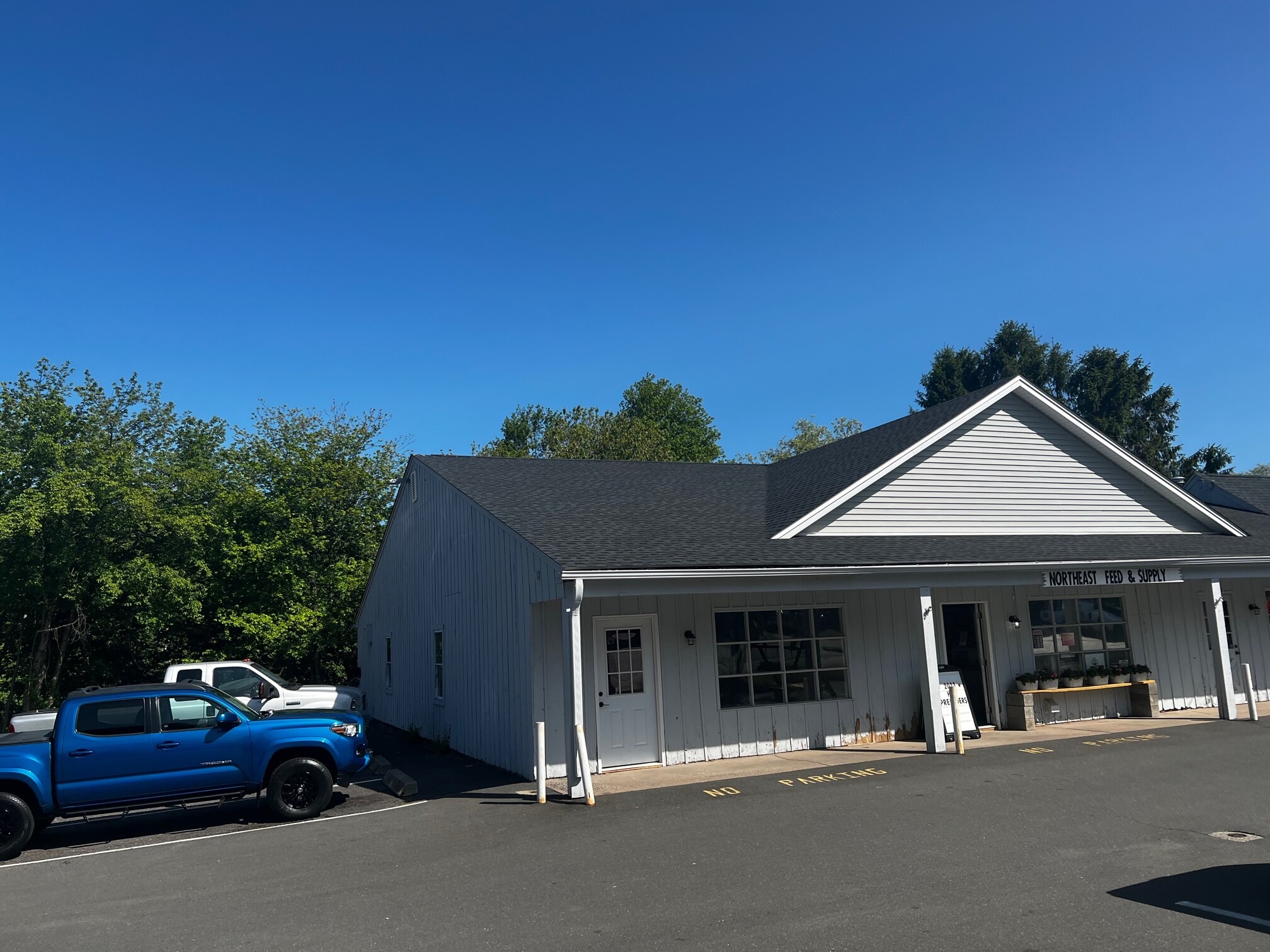 968 Killingworth Rd, Haddam, CT à louer Photo de l’immeuble– Image 1 sur 6