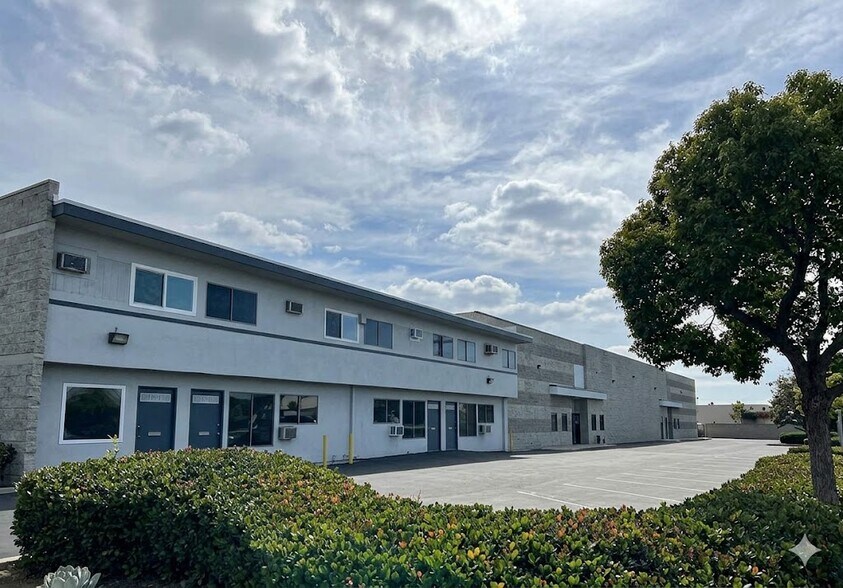 13200-13228 S Western Ave, Gardena, CA à louer - Photo de l’immeuble – Image 3 sur 11