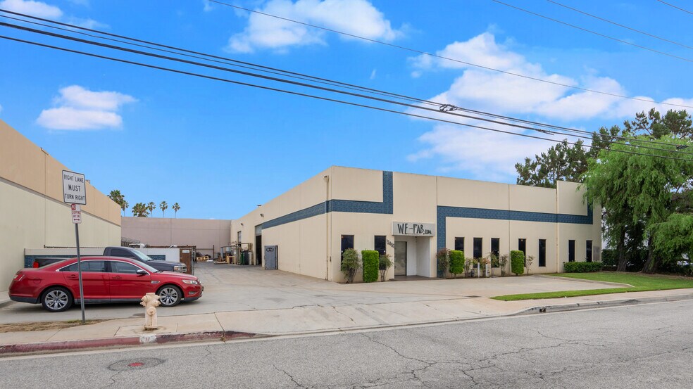 12450 Lakeland Rd, Santa Fe Springs, CA à vendre - Photo de l’immeuble – Image 3 sur 17