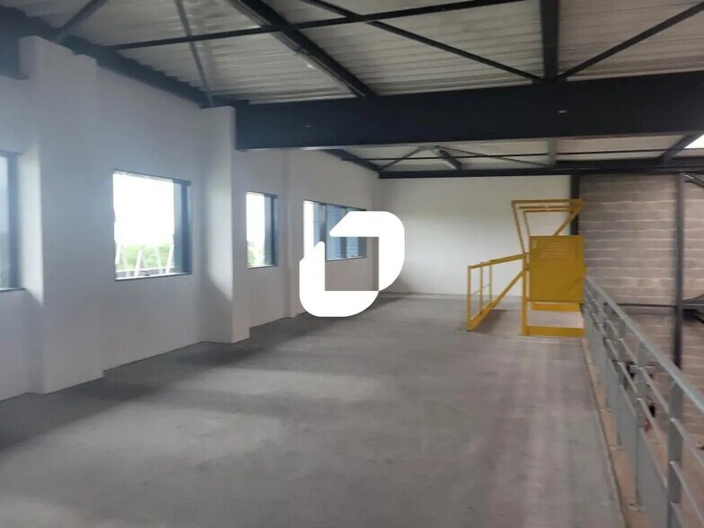 Bureau dans Les Sorinières à louer - Photo de l’immeuble – Image 3 sur 6