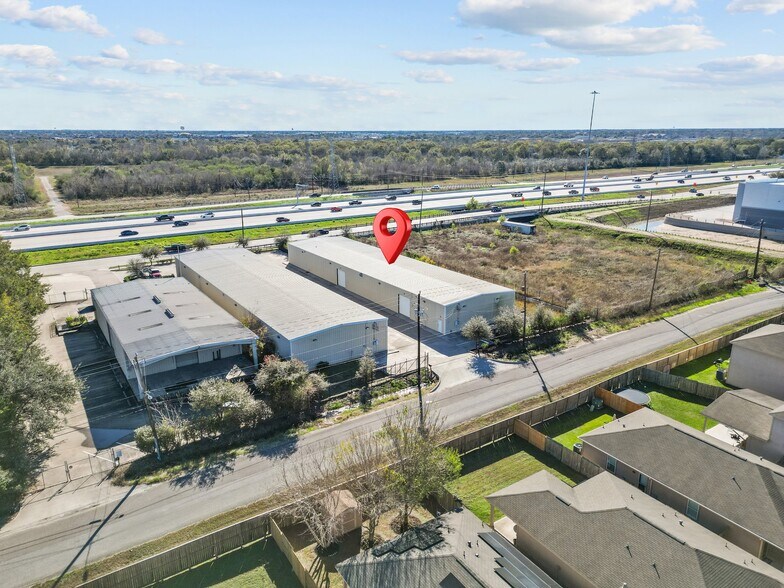 8051 S Sam Houston Pky, Houston, TX à louer - Aérien – Image 3 sur 16